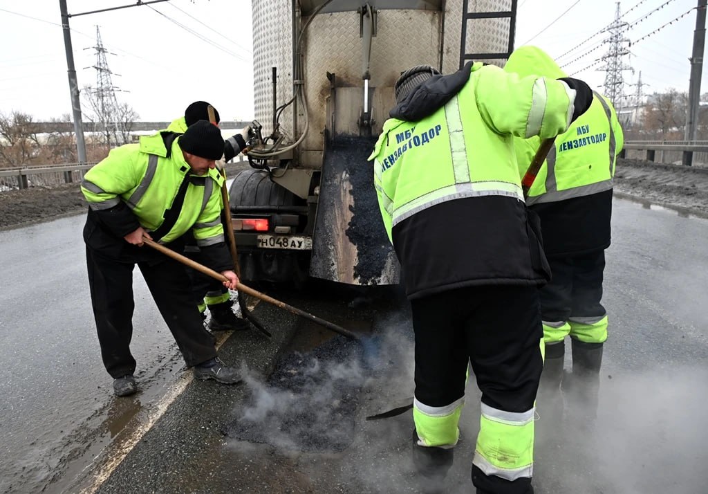 Олег Денисов: Зима в этом году выдалась капризная: то ледяной дождь, то мороз Олег Денисов: Зима в этом году выдалась капризная: то ледяной дождь, то мороз