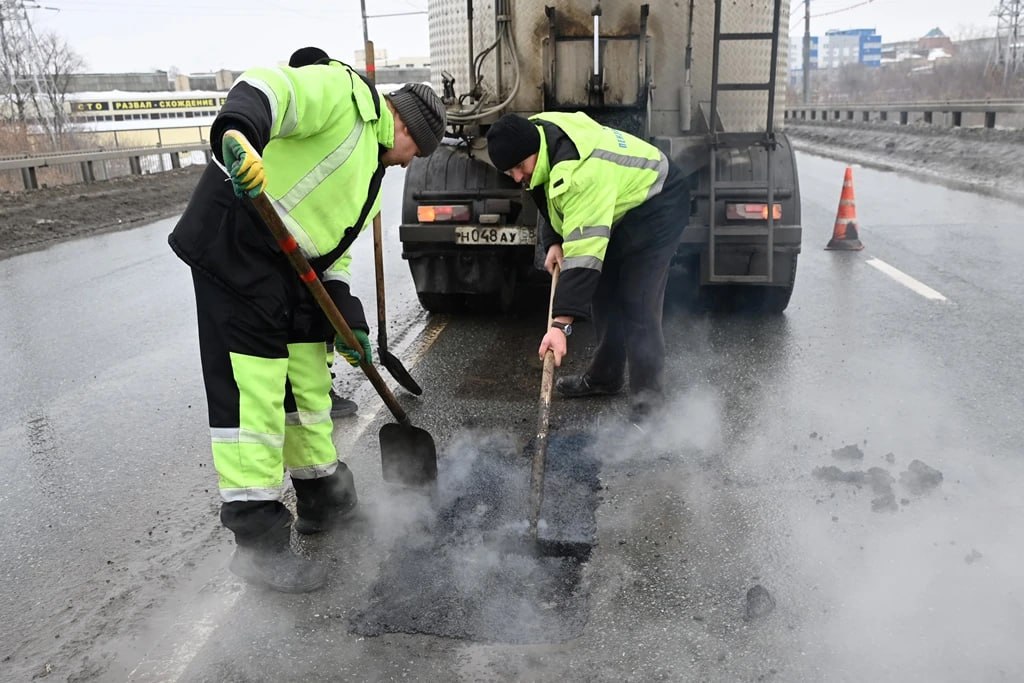 Олег Денисов: Зима в этом году выдалась капризная: то ледяной дождь, то мороз Олег Денисов: Зима в этом году выдалась капризная: то ледяной дождь, то мороз