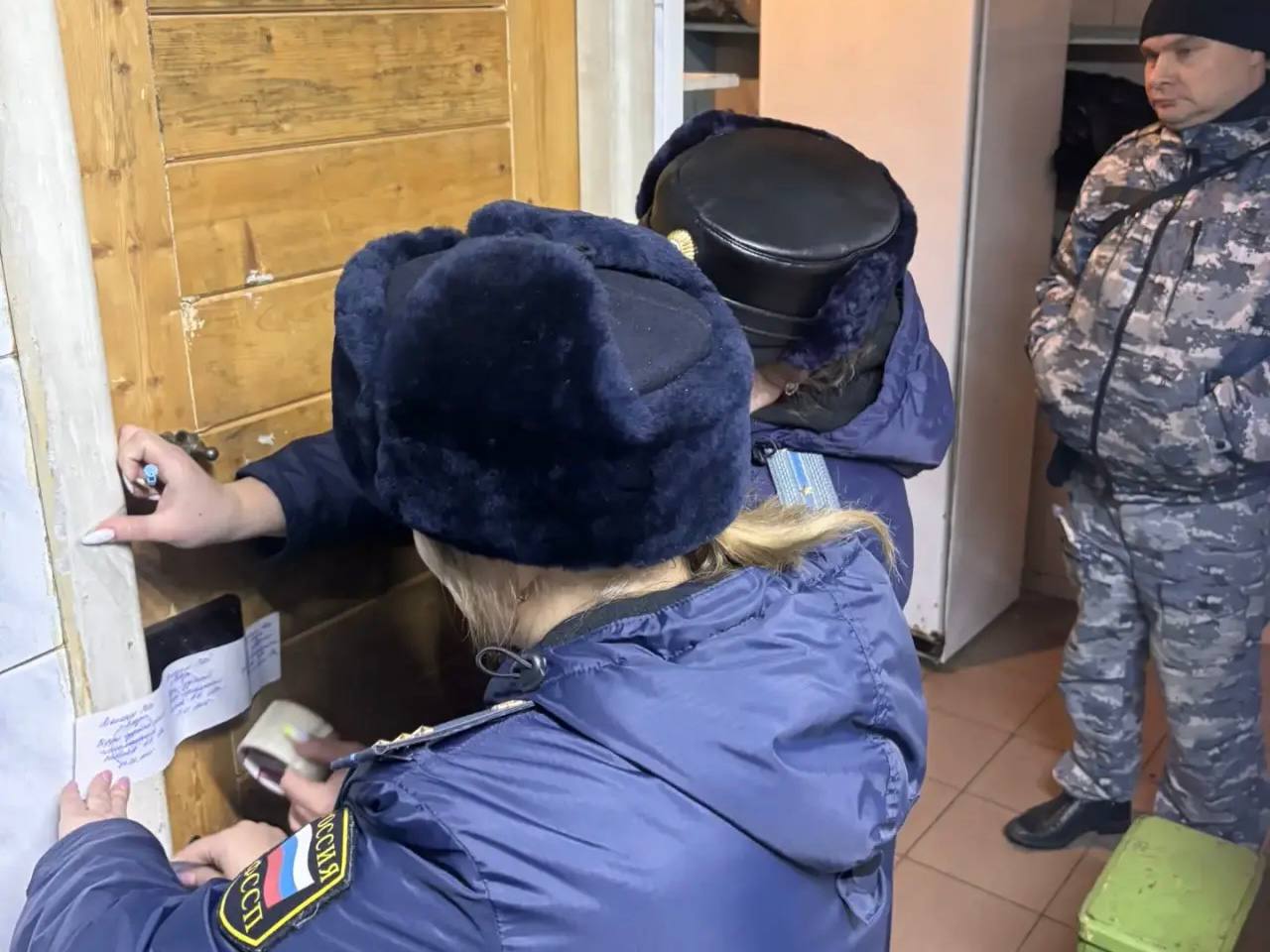 Пензенские приставы закрыли кафе-клуб на улице Московской Пензенские приставы закрыли кафе-клуб на улице Московской