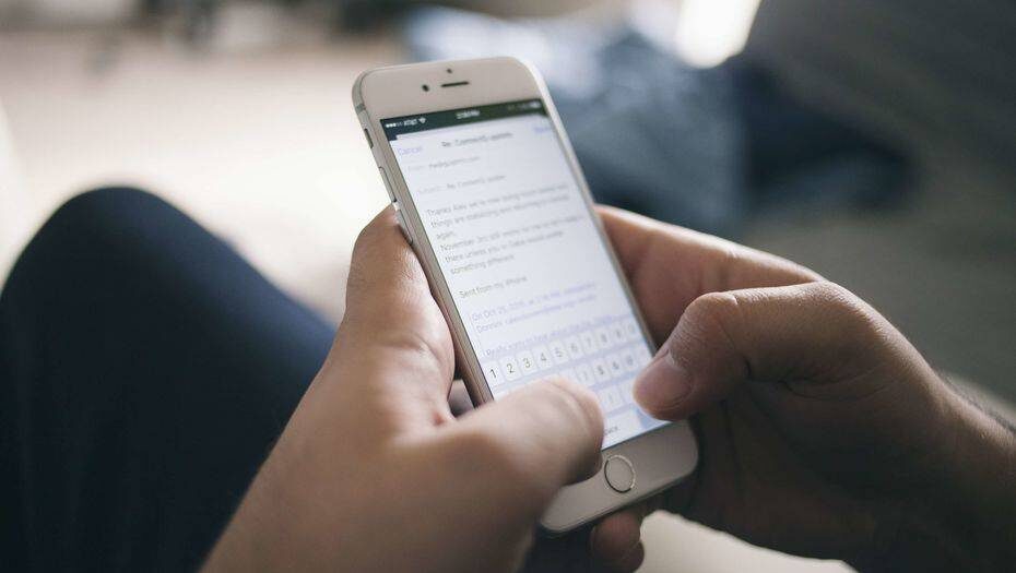 Как защитить свою личную переписку от требований работодателя