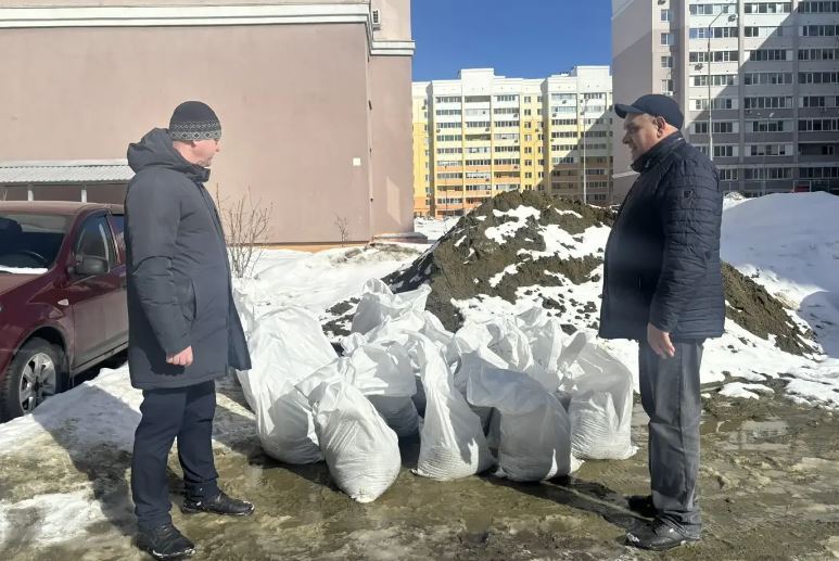В Железнодорожном районе проверили подготовку УК к паводку В Железнодорожном районе проверили подготовку УК к паводку