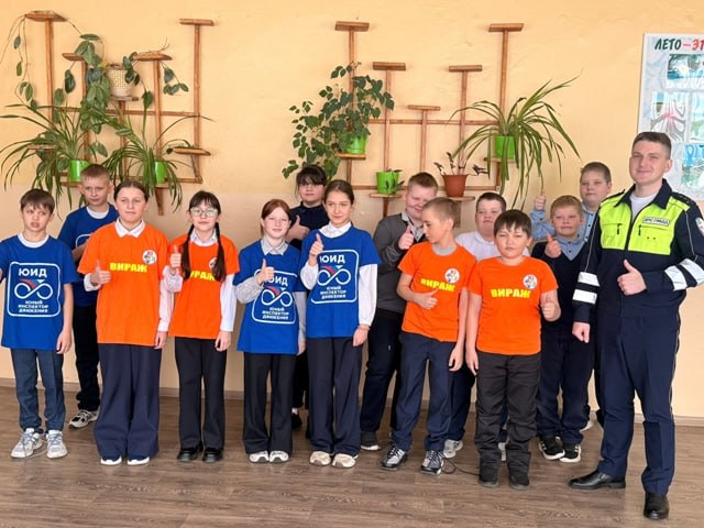 Сотрудники Госавтоинспекции Белинского района провели познавательную викторину по Правилам дорожного движения