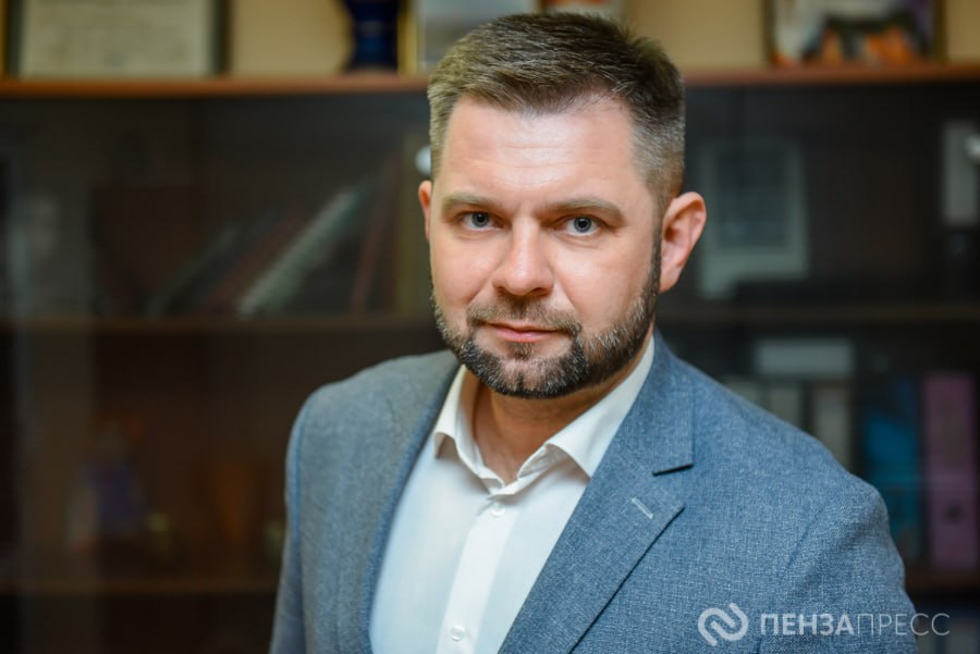 Илья Кокорев: «11 канал» с Леонидом Черневым – это кузница талантов, большая школа жизни»