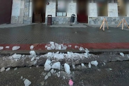 В Пензе возбуждено еще одно уголовное дело по факту травмирования человека при падении наледи с крыши дома