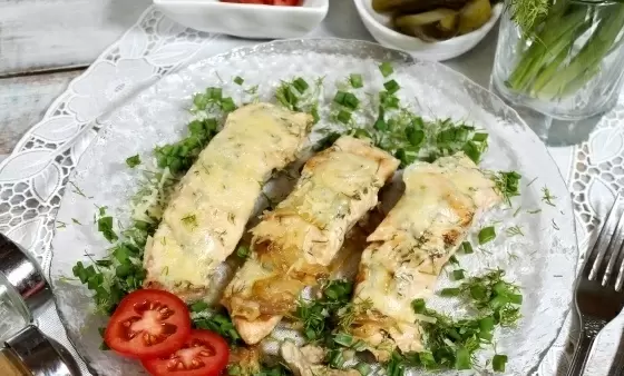 Сочная горбуша на сковороде: идеальный рецепт с сыром и майонезом