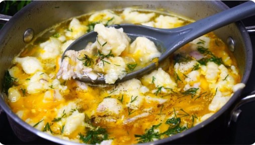 Суп с клёцками: легкое решение для быстрого обеда