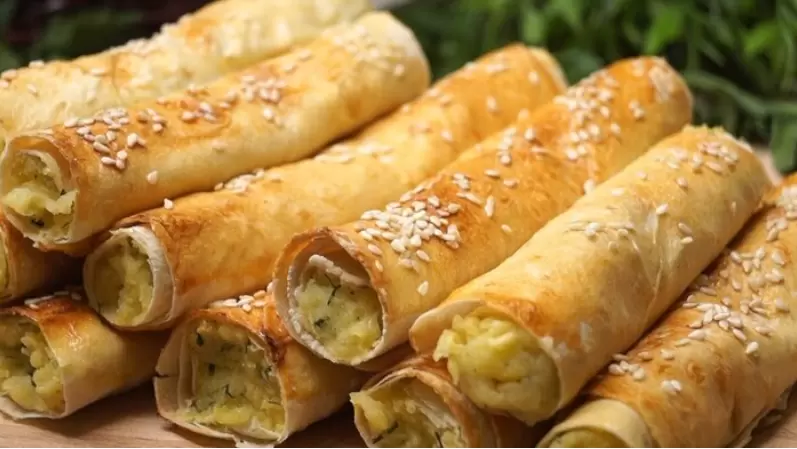 Лаваш в роли закуски: быстрые трубочки, которые оценят все