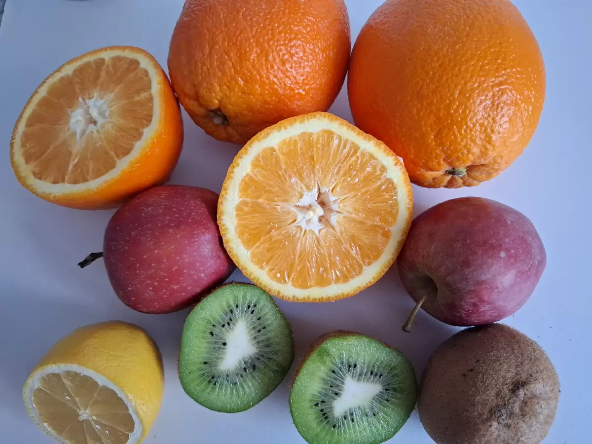 Фрукты или конфеты: как сделать правильный выбор?