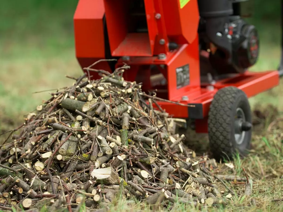 Измельчители листьев: новый взгляд на уборку осенней листвы