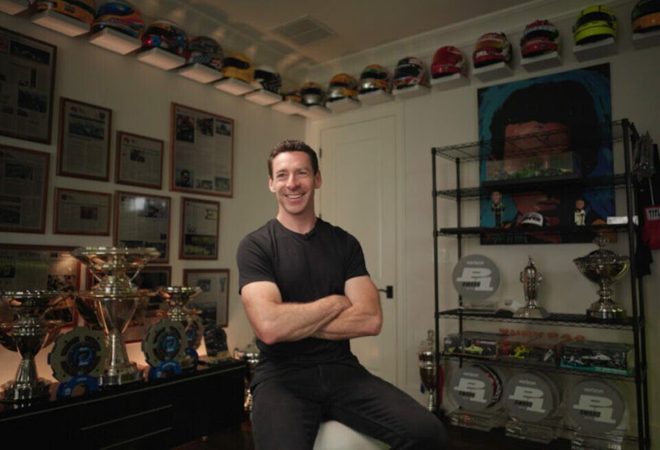 Cadillac ������ ����� ��� � ������� 1 � ����� �������������� ��������