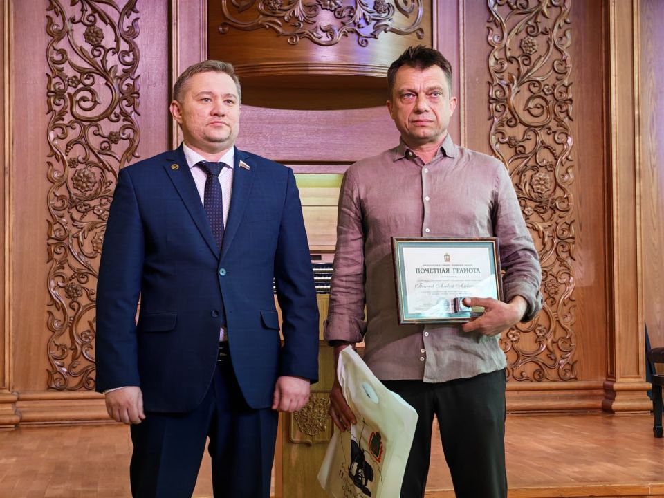 Павел Куликов поздравил сотрудников отраслей связи с Днем радио Павел Куликов поздравил сотрудников отраслей связи с Днем радио