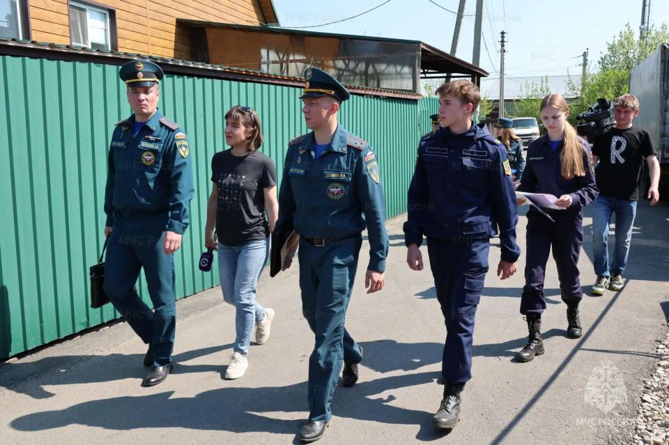 Меры безопасности перед майскими праздниками Меры безопасности перед майскими праздниками