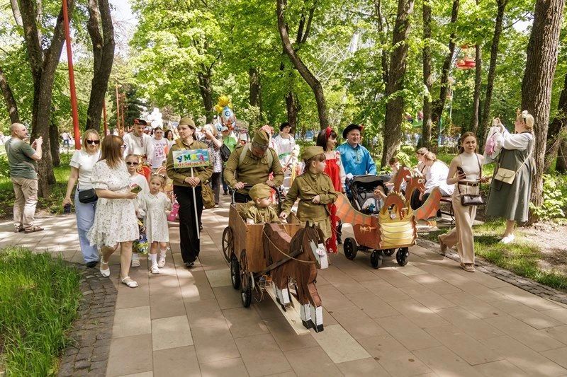 В Пензе прошел парад колясок В Пензе прошел парад колясок
