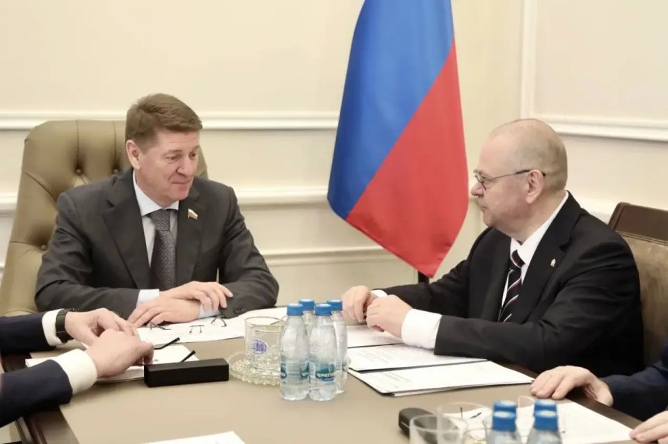 Олег Мельниченко: Председатель Комитета СФ по федеративному устройству, региональной политике, местному самоуправлению и делам Севера Андрей Анатольевич Шевченко отметил высокий уровень нашей подготовки к Дням Пензенской... Олег Мельниченко: Председатель Комитета СФ по федеративному устройству, региональной политике, местному самоуправлению и делам Севера Андрей Анатольевич Шевченко отметил высокий уровень нашей подготовки к Дням Пензенской...