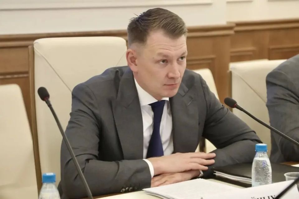 Олег Мельниченко: Провел рабочую встречу с председателем Комитета Совета Федерации по аграрно-продовольственной политике и природопользованию Александром Владимировичем Двойных Олег Мельниченко: Провел рабочую встречу с председателем Комитета Совета Федерации по аграрно-продовольственной политике и природопользованию Александром Владимировичем Двойных