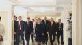 Олег Мельниченко: Валентина Ивановна Матвиенко осмотрела выставку, которую мы представили в Совете Федерации в рамках Дней Пензенской области