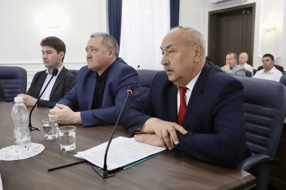 Олег Мельниченко: Итоги минувшего отопительного сезона и планирование работы в новом стали главной темой сегодняшнего заседания правительства Пензенской области Олег Мельниченко: Итоги минувшего отопительного сезона и планирование работы в новом стали главной темой сегодняшнего заседания правительства Пензенской области