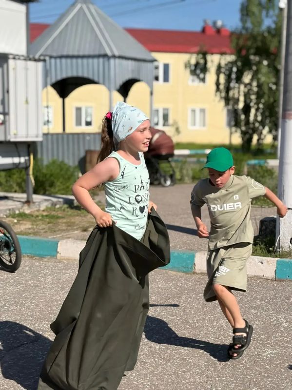 Там, где улыбки нужнее всего! Там, где улыбки нужнее всего!