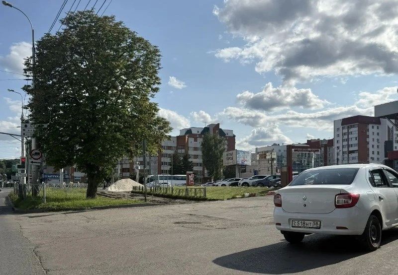 На улице Коммунистической обновят тротуарное покрытие На улице Коммунистической обновят тротуарное покрытие
