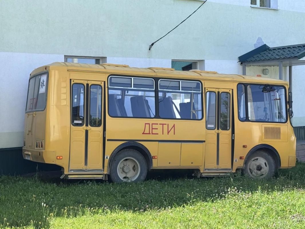 Иван Николаев встретился с жителями Никольского района Иван Николаев встретился с жителями Никольского района