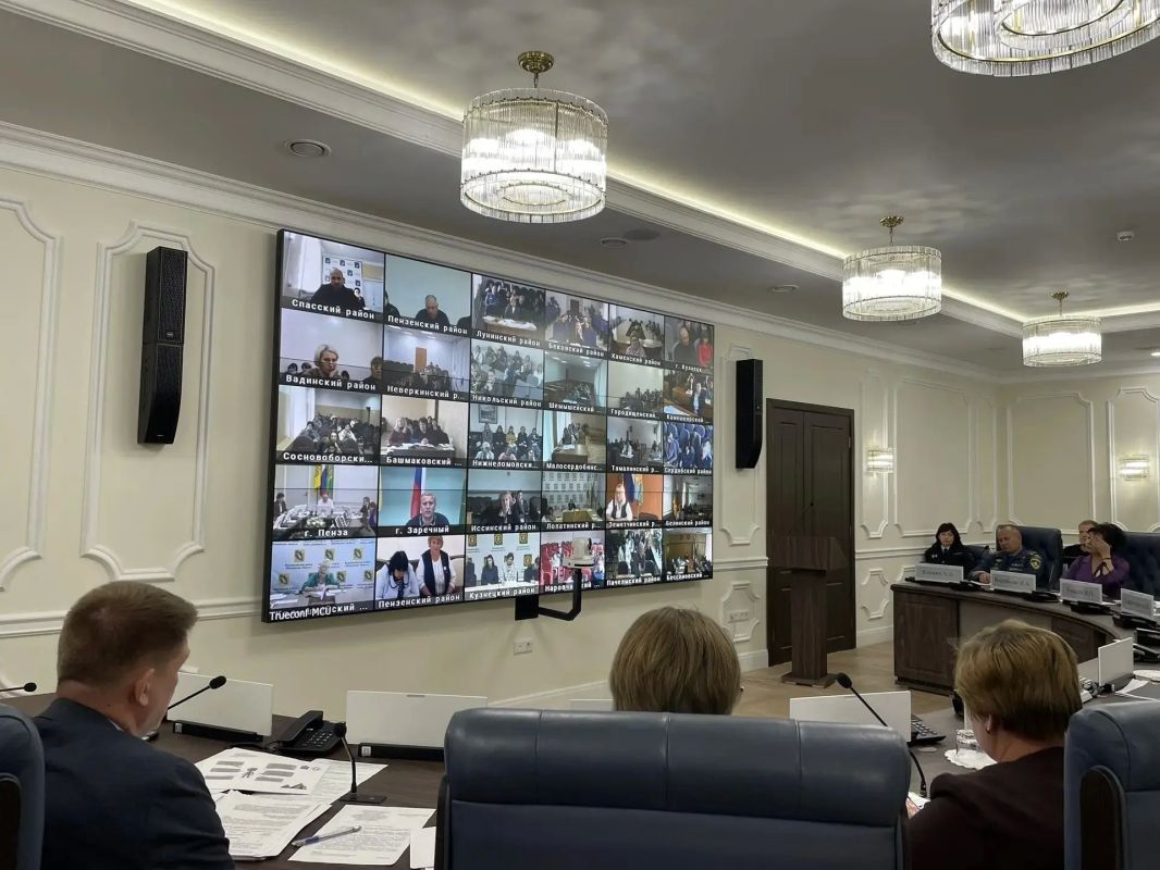 В Пензенской области обсудили профилактику правонарушений и безопасность несовершеннолетних В Пензенской области обсудили профилактику правонарушений и безопасность несовершеннолетних