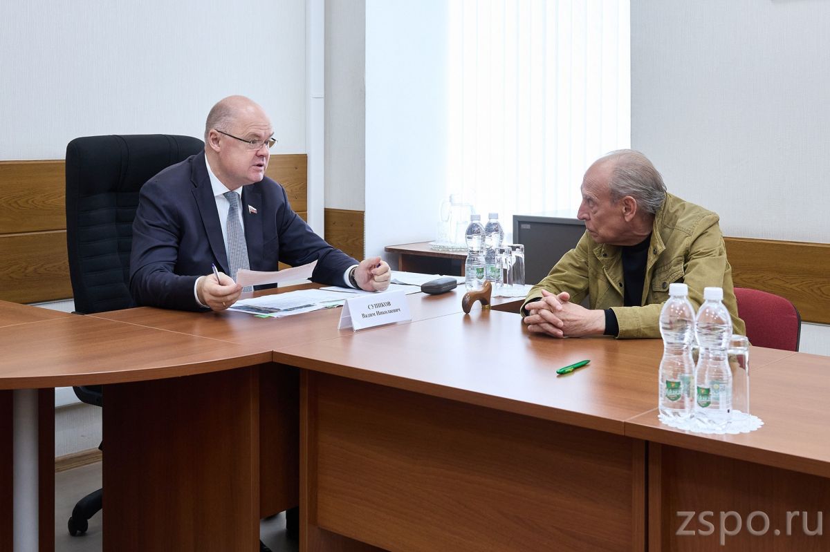 Вадим Супиков принял в работу обращения пензенцев Вадим Супиков принял в работу обращения пензенцев