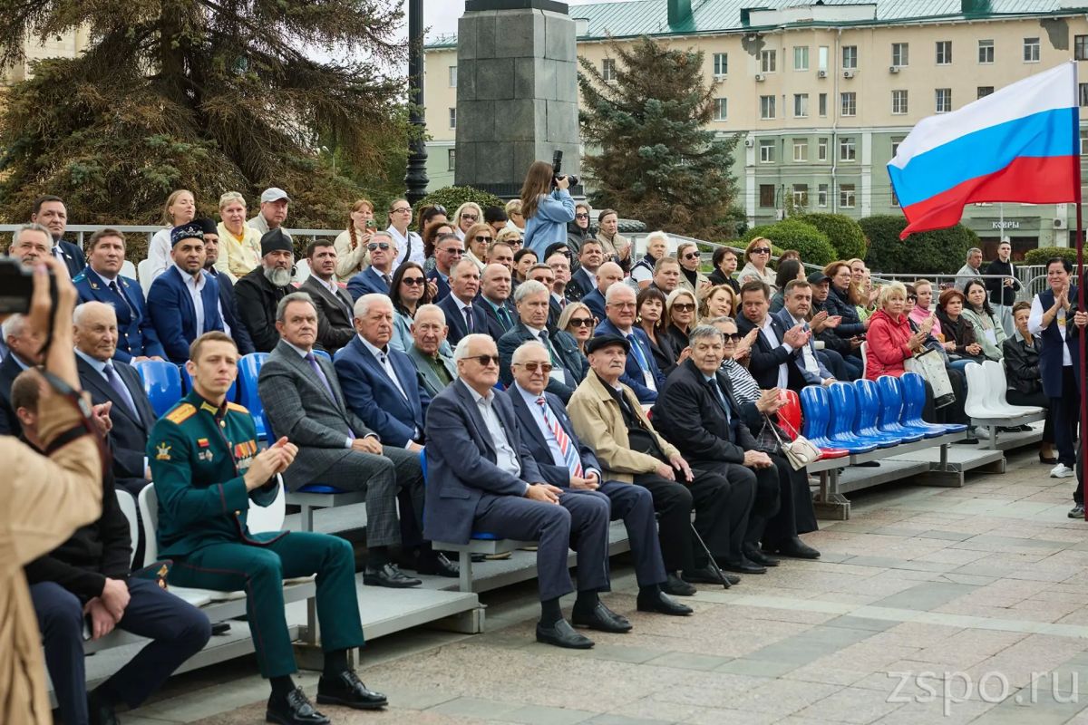 Вадим Супиков посетил церемонию открытия мероприятий в честь Дня города Пензы Вадим Супиков посетил церемонию открытия мероприятий в честь Дня города Пензы