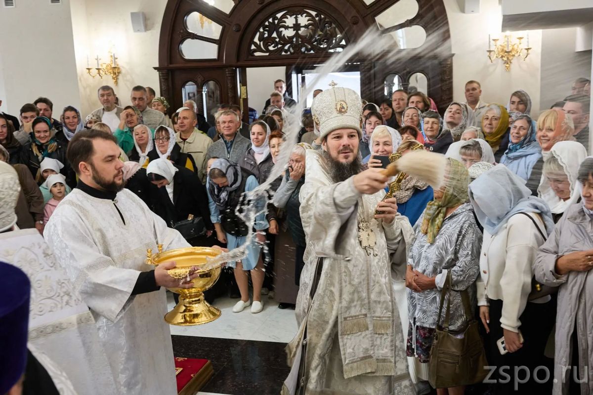 Вадим Супиков принял участие в освящении храма преподобного Вениамина Печерского Вадим Супиков принял участие в освящении храма преподобного Вениамина Печерского