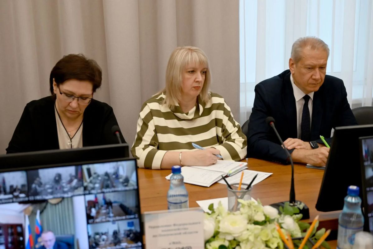 Руководитель УФК по Пензенской области Дмитрий Клусов принял участие в совещании Федерального казначейства Руководитель УФК по Пензенской области Дмитрий Клусов принял участие в совещании Федерального казначейства