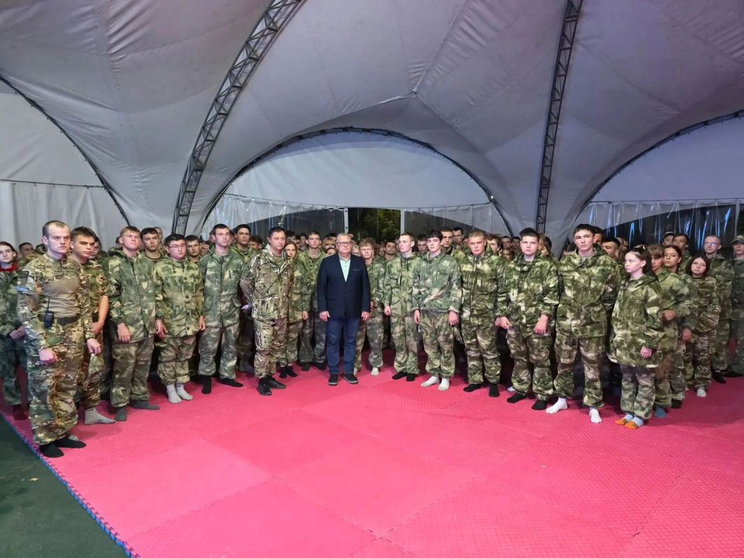 Александр Синюков провёл мероприятие для ребят отряда содействия полиции «Тигр» Александр Синюков провёл мероприятие для ребят отряда содействия полиции «Тигр»