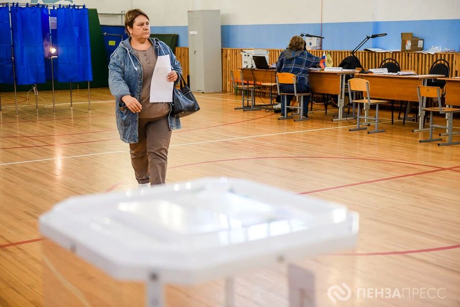 Пензенцы голосуют на выборах депутатов Госдумы и губернатора Пензенцы голосуют на выборах депутатов Госдумы и губернатора