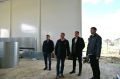 Градоначальник оценил ход строительства бассейна в Заре