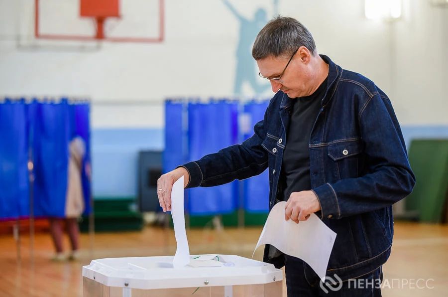 Пензенцы голосуют на выборах депутатов Госдумы и губернатора Пензенцы голосуют на выборах депутатов Госдумы и губернатора