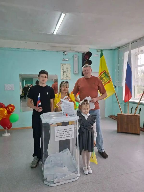 Фотографий так много, что мы запускаем фотогалерею! Фотографий так много, что мы запускаем фотогалерею!