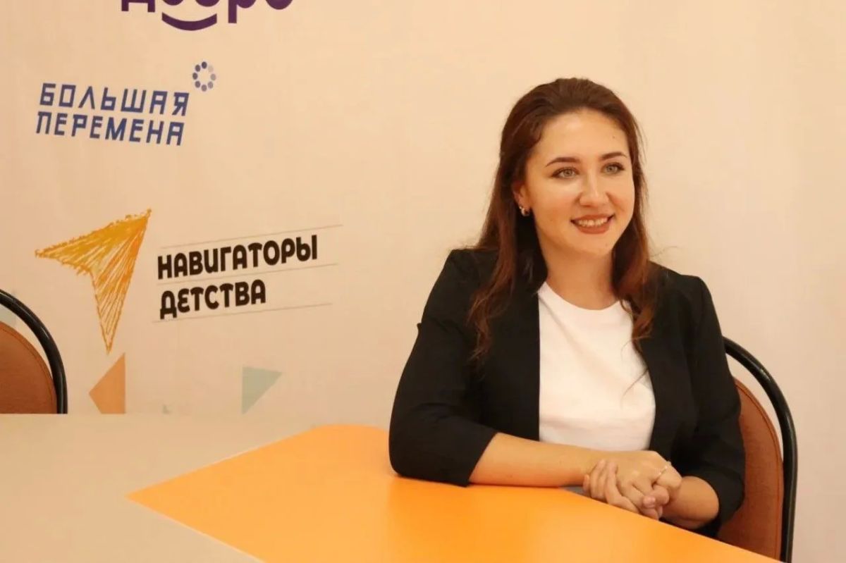 С 2020 года при поддержке губернатора Олега Мельниченко Пензенская область активно участвует в федеральной программе «Земский учитель» С 2020 года при поддержке губернатора Олега Мельниченко Пензенская область активно участвует в федеральной программе «Земский учитель»