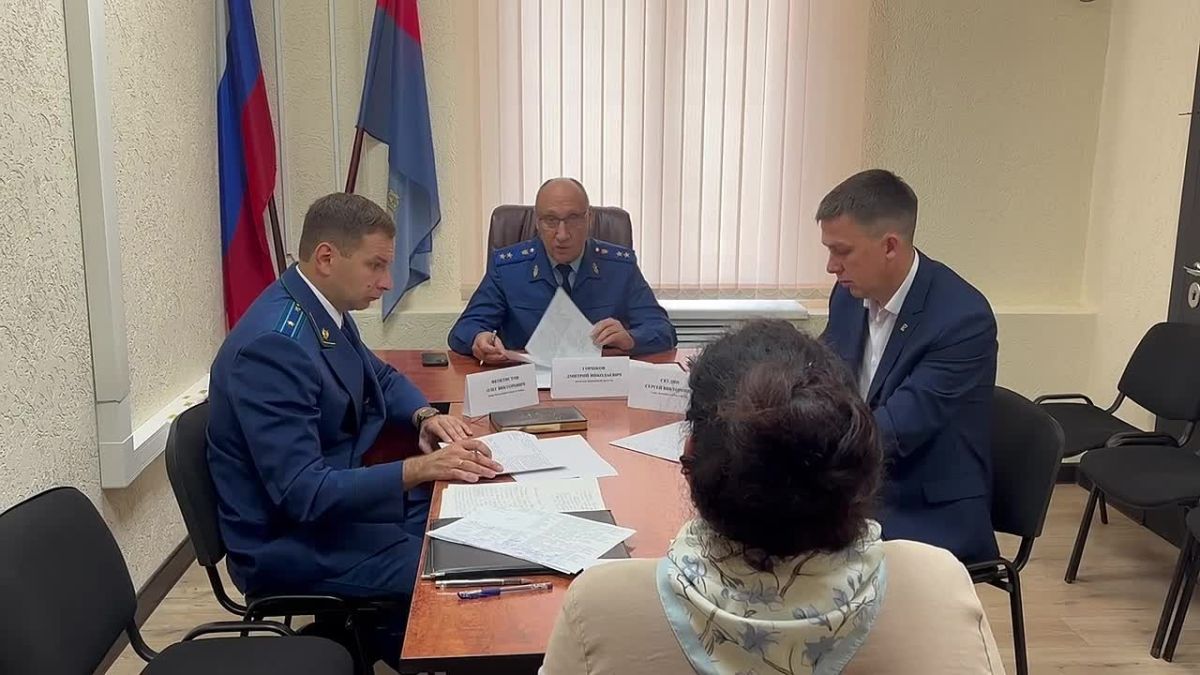 Сегодня прокурор региона Дмитрий Горшков посетил Наровчатский район