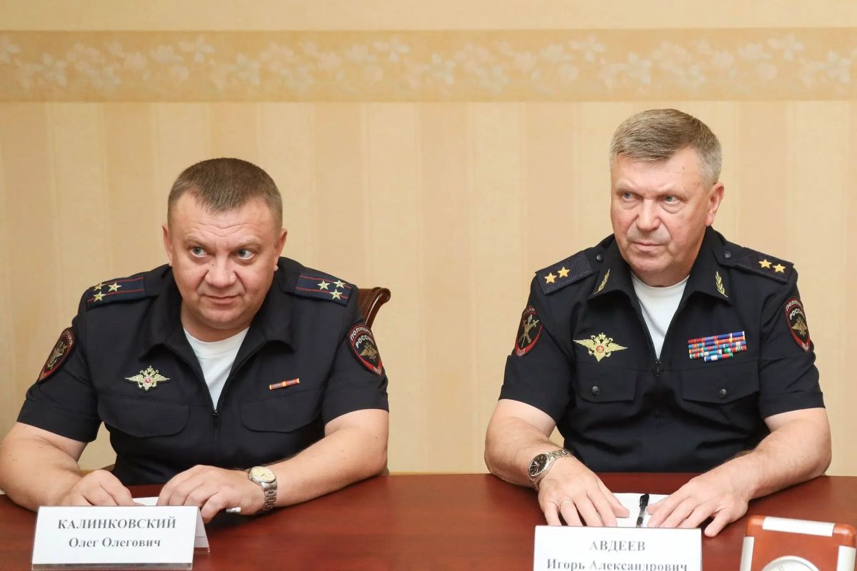 Руководитель УТ МВД России по ПФО встретился с губернатором Пензенской области Руководитель УТ МВД России по ПФО встретился с губернатором Пензенской области