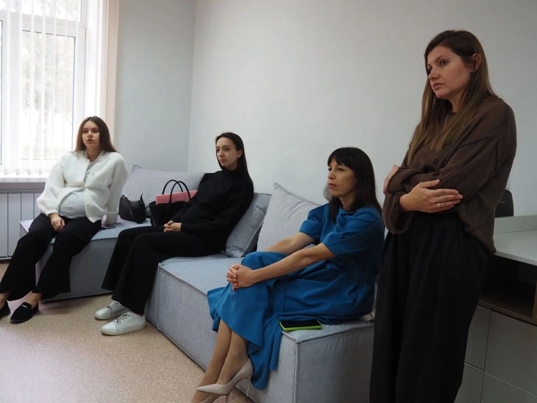 Беременным студенткам Пензенского госуниверситета рассказали о мерах поддержки семей с детьми