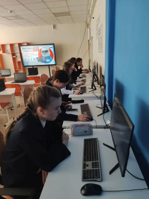 Завершилась Всероссийская физико-техническая контрольная «Выходи решать!», организованная Московским физико-техническим институтом Завершилась Всероссийская физико-техническая контрольная «Выходи решать!», организованная Московским физико-техническим институтом