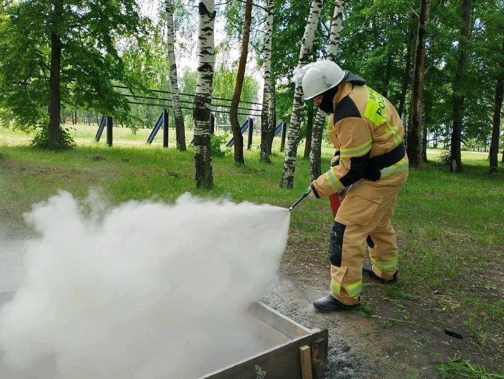 В рамках реализации программ дополнительного профессионального образования Спасский колледж профессиональных технологий и бизнеса предлагает обучение по профессии «Пожарный» В рамках реализации программ дополнительного профессионального образования Спасский колледж профессиональных технологий и бизнеса предлагает обучение по профессии «Пожарный»