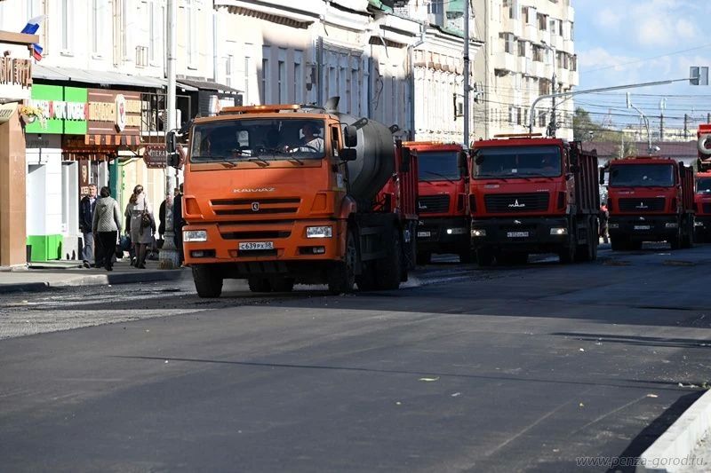 Пензавтодор продолжает ремонт дороги на улице Бакунина Пензавтодор продолжает ремонт дороги на улице Бакунина