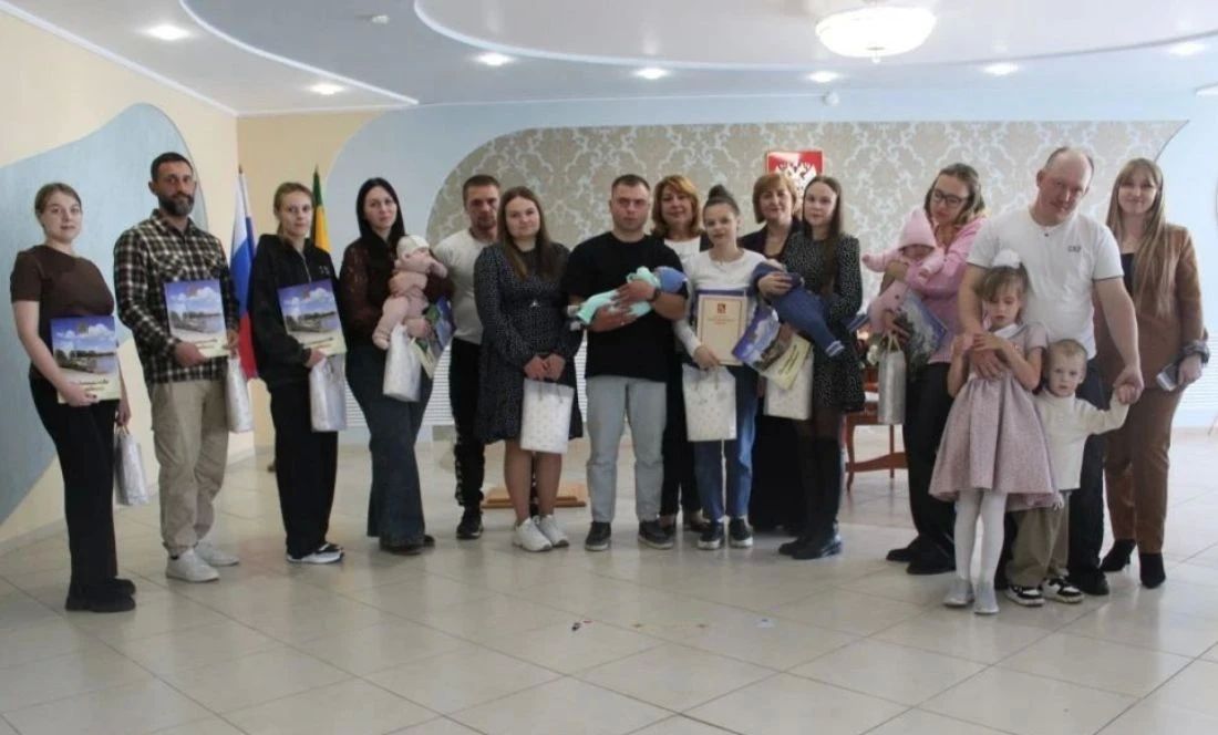 В Башмаковском районе чествовали хранителей семейных традиций В Башмаковском районе чествовали хранителей семейных традиций