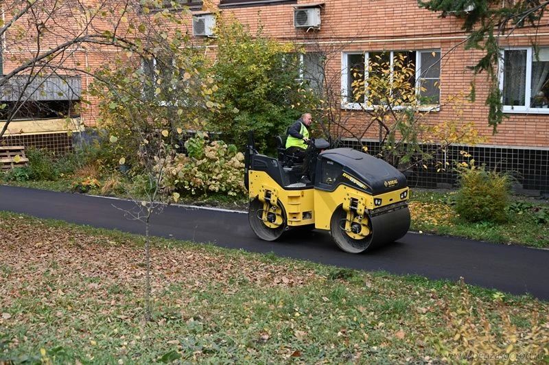 В Пензе по программе «Мой двор» дополнительно отремонтируют 11 дворов В Пензе по программе «Мой двор» дополнительно отремонтируют 11 дворов