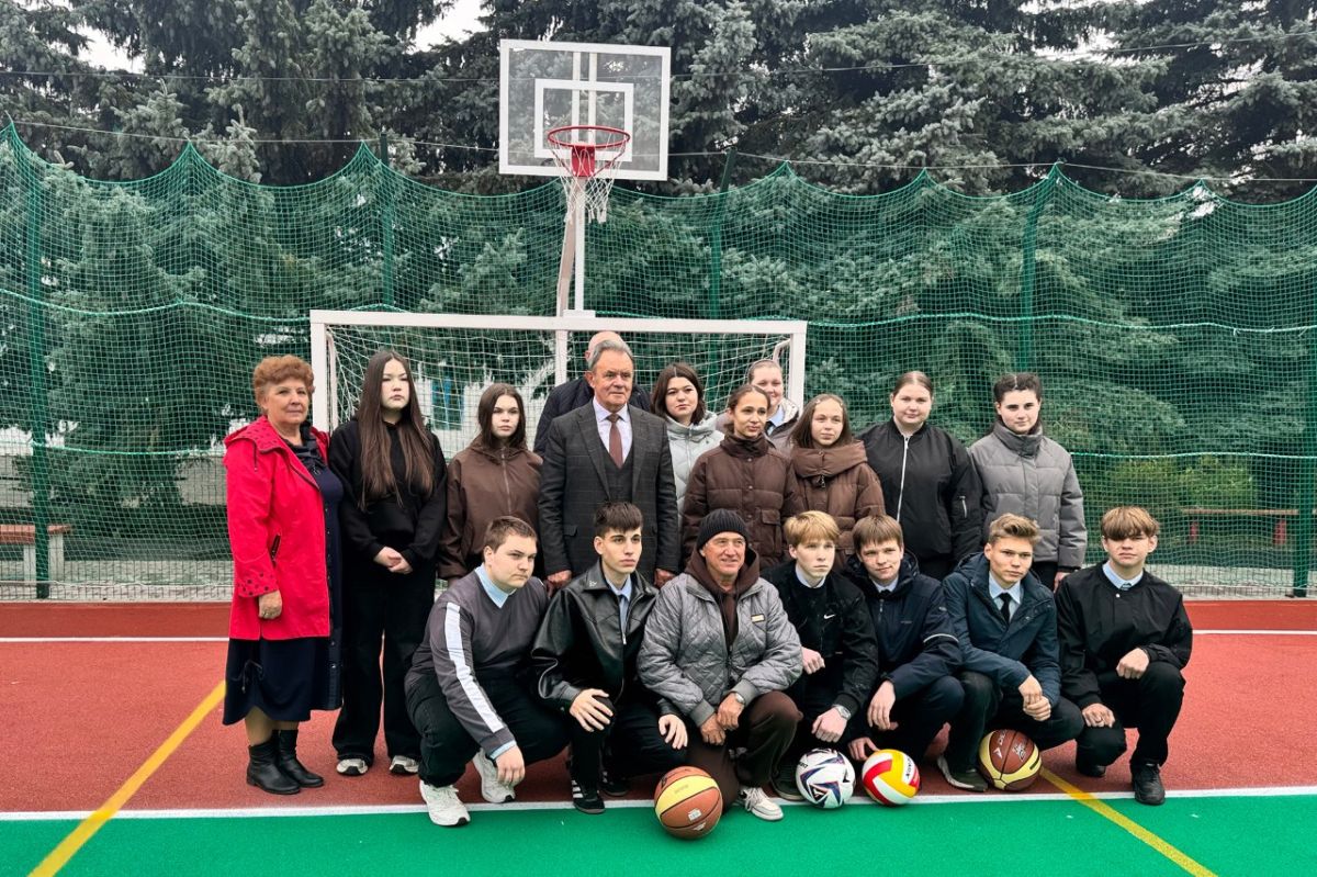 Валерий Лидин провел выездной прием граждан в Тамале