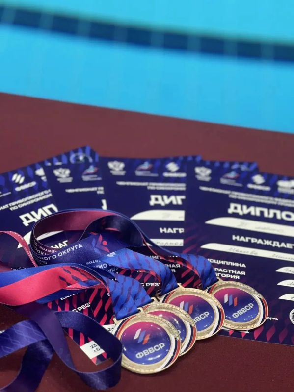 Пензенские синхронистки завоевали бронзовые медали на чемпионате ПФО Пензенские синхронистки завоевали бронзовые медали на чемпионате ПФО