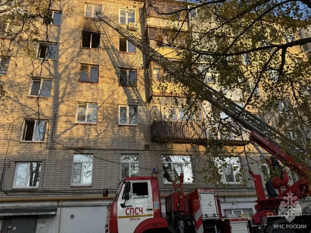 Спасено 5 человек на пожаре