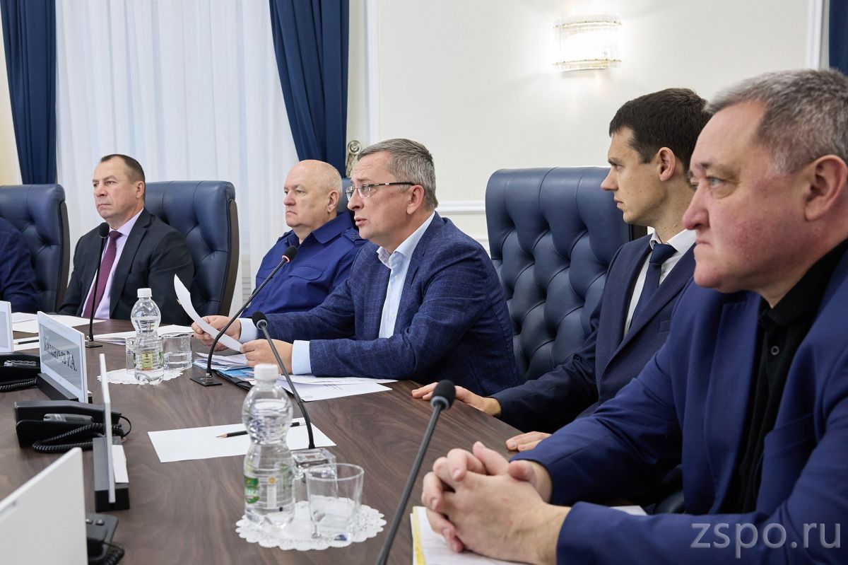 Комплексное инфраструктурное развитие Нижнеломовского района рассмотрели в правительстве региона Комплексное инфраструктурное развитие Нижнеломовского района рассмотрели в правительстве региона