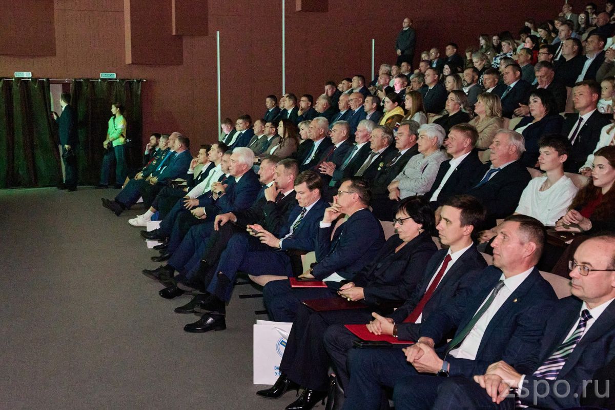 Вадим Супиков: Пензенский государственный аграрный университет — альма-матер для тысяч выпускников Вадим Супиков: Пензенский государственный аграрный университет — альма-матер для тысяч выпускников