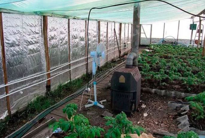 Способы обогрева теплицы зимой