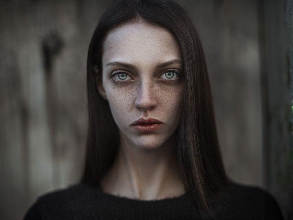 Почему люди позволяют другим обращаться с собой без уважения?